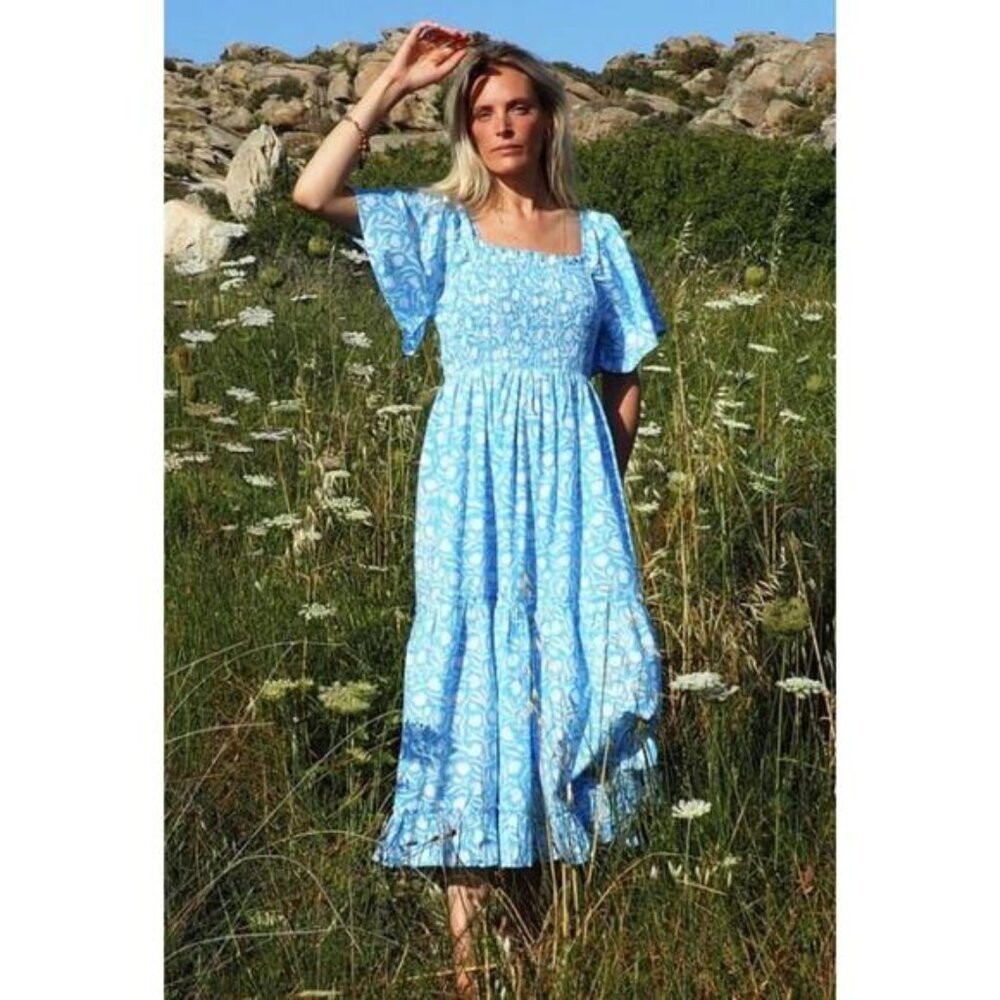 Tuckernuck Pink City Prints Floral Lolita Smocked Midi Dress Blue Cotton Sz Med